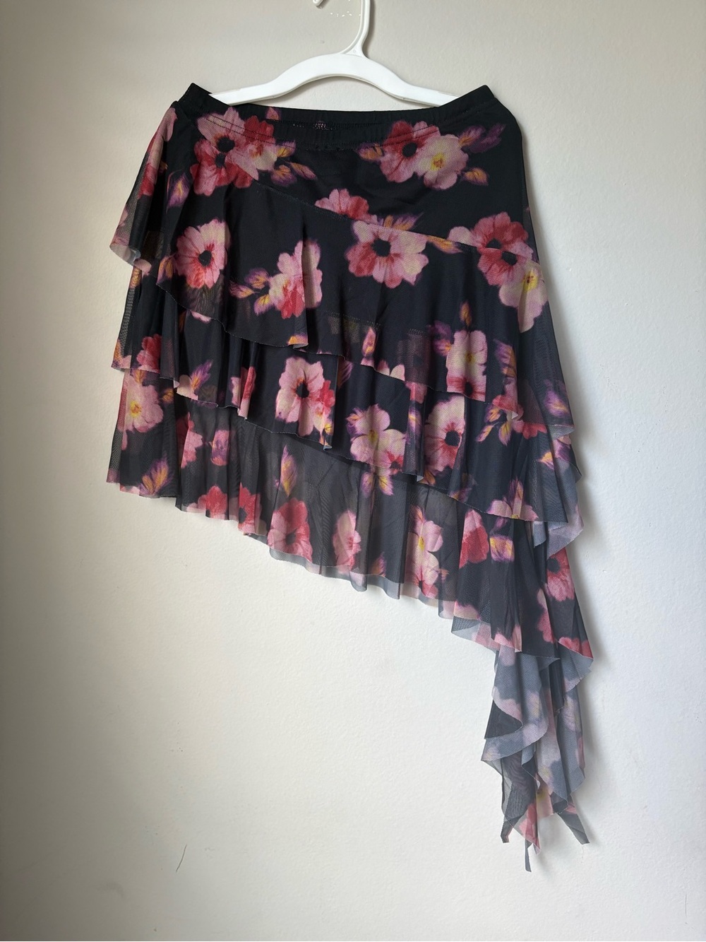 Amber Sky S Black Floral Mesh Ruffle Asymmetrical Skirt - Picture 3 of 9